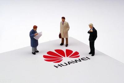 破釜沉舟 任正非告別代理，華為開啟自主創新之路